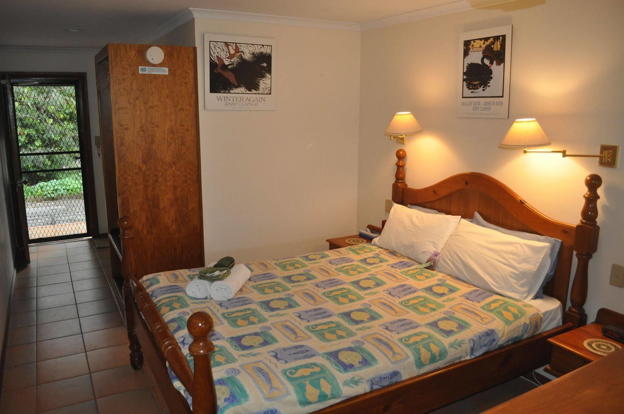 The Fig Tree B&B Baudin Beach Екстериор снимка